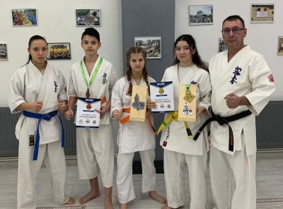 Locul 1 şi 3 pentru gălăţenii de la Sakura Kiai la prima competiţie de Karate Full-contact din acest an