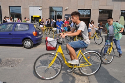 În Europa, anul trecut s-au vândut mai multe biciclete decât maşini