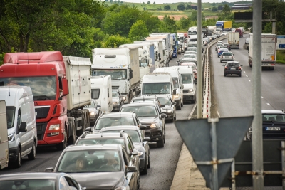 Restricţii de circulaţie în weekend pe A2 şi trei drumuri naţionale