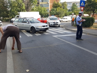 Accident pe trecerea de pietoni, o bătrână accidentată de un şofer de 79 de ani