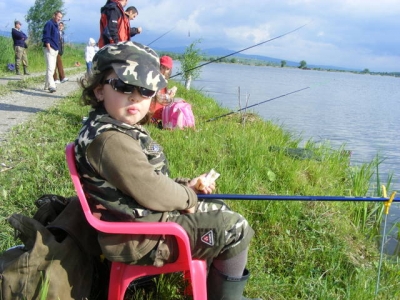 Duminică, la Tuluceşti, concurs de pescuit pentru copii
