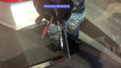 Purtătorii de arme albe din Brăila s-au ales cu dosare penale