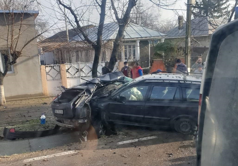 Accident rutier la Iveşti (UPDATE)