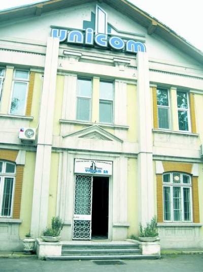 Salariaţi nemulţumiţi la UNICOM