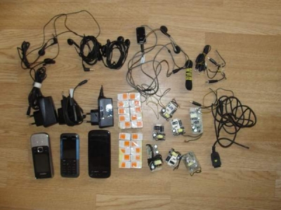300 de cartele telefonice ascunse într-un butoi în Penitenciar