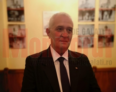 Prefectul judeţului Galaţi a depus jurământul de patru ori