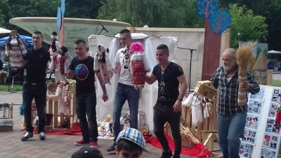 Teatru de păpuşi pus în scenă de 5 persoane private de libertate