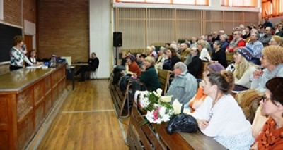 130 de seniori interesaţi de Universitatea Vârstei a Treia