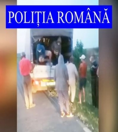 Transport ilegal de muncitori, depistat în trafic de poliţiştii gălăţeni