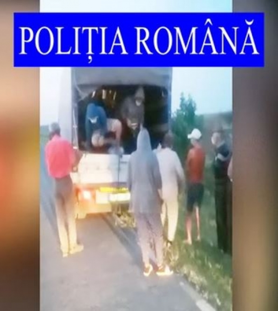 Transport ilegal de muncitori, depistat în trafic de poliţiştii gălăţeni
