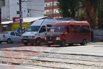 Călătorii reclamă condiţiile din transportul judeţean