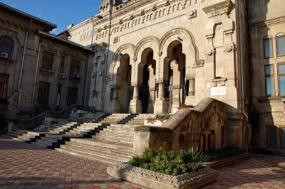 Trei profesori de la "Dunărea de Jos" au primit Distincţia "Profesor Bologna"