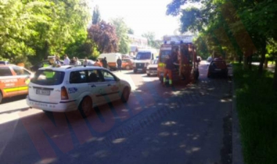 Spulberată pe când traversa aiurea