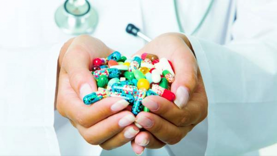 21% dintre români au obţinut antibiotice fără să treacă pe la medic