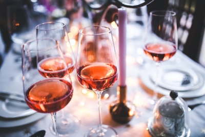 Consumul de alcool, chiar şi moderat, determină modificări ale structurii creierului