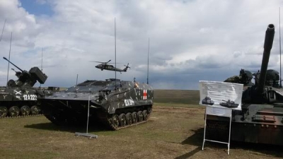 Atac aerian şi de la sol împotriva forţelor NATO, în poligonul Smârdan