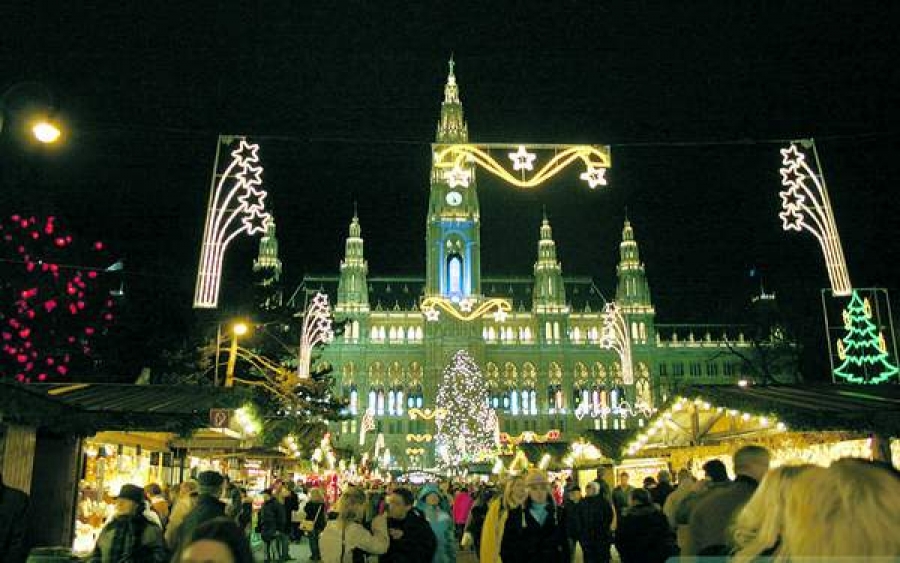 Zece milioane de cadouri sub brazii vienezi de Crăciun