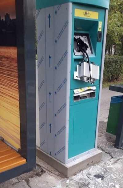 Automate de vânzare a biletelor Transurb, vandalizate. A fost demarată o anchetă (FOTO)