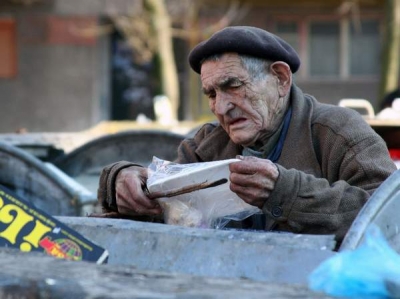 40,4% dintre români, supuşi riscului de sărăcie şi excluziunii sociale