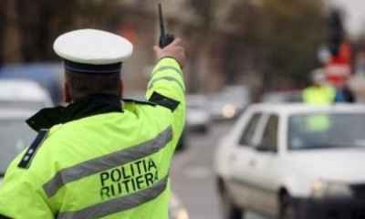 Poliţiştii brăileni, în acţiune: Sute de amenzi şi zeci de permise reţinute