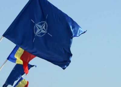 10 ani de când România a primit oficial invitaţia de a deveni membru al NATO