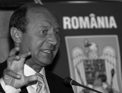 Băsescu vrea mandat de 4 ani la preşedinţie