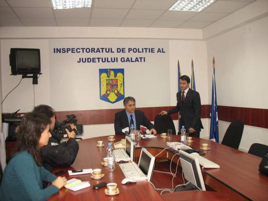 Ce spun poliţiştii că au făcut în 2010: Criminalitate mai mare, infracţionalitate stradală în scădere