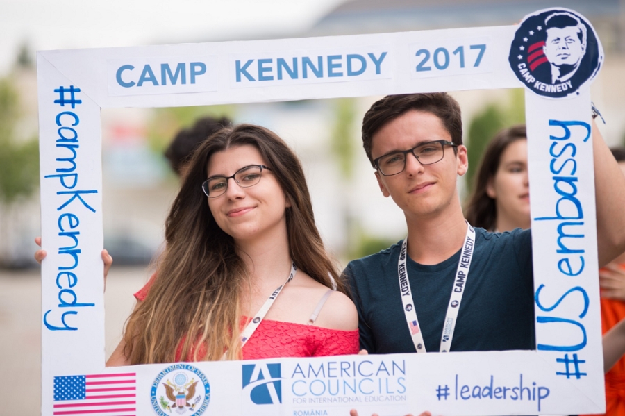 American Councils for International Education anunţă începerea competiţiei pentru liceeni - Camp Kennedy, Ediţia a V-a