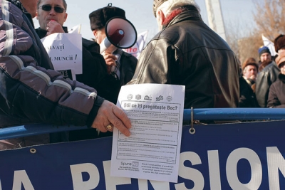 Codul Muncii a scos sindicatele în stradă