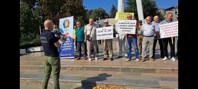 VIDEO: Polițiștii au protestat în stradă la Galați