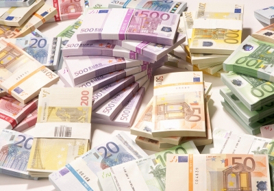România are de rambursat 1,17 miliarde de euro către UE şi Banca Mondială