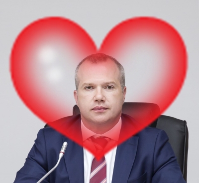 Ionuţ Pucheanu le urează gălăţenilor Happy Valentine's Day!