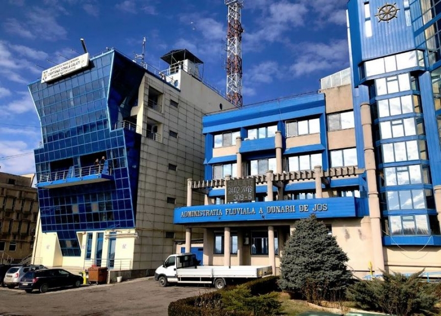 AFDJ Galaţi acuzată că poluează cu bună ştiinţă Dunărea pe traseele de migraţie ale sturionilor (FOTO)