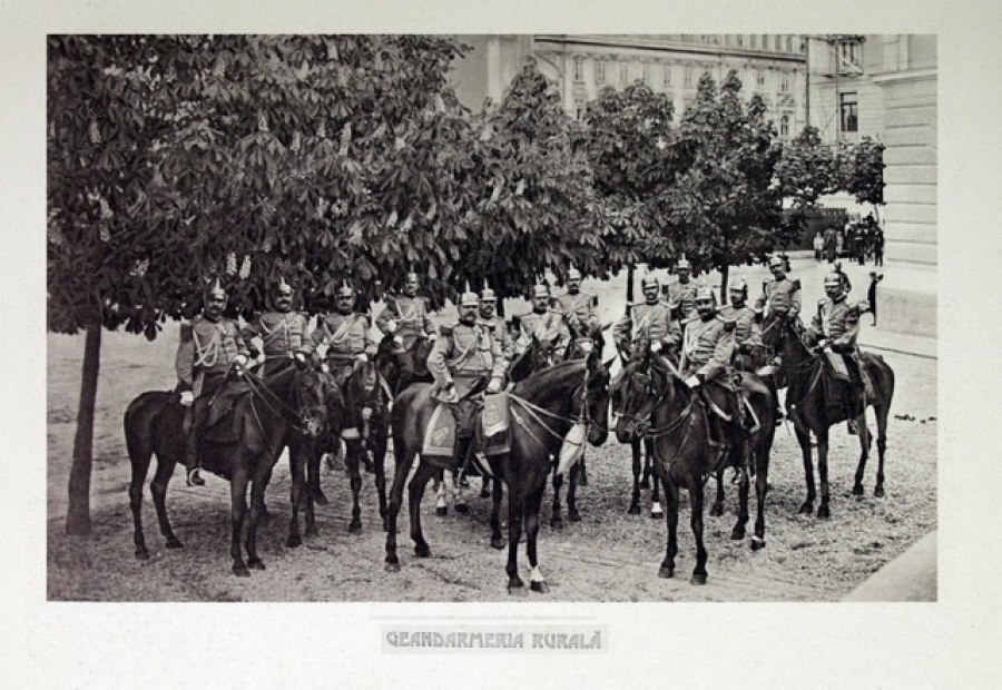 Moment de sărbătoare în Jandarmeria Română