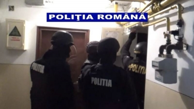 VIDEO | Grup de gălăţeni, spărgători în Franţa, prinşi după mai multe descinderi