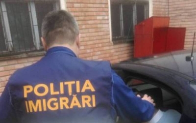 Controale ale poliţiştilor de imigrări: 11 cazuri de returnare a unor cetăţeni străini