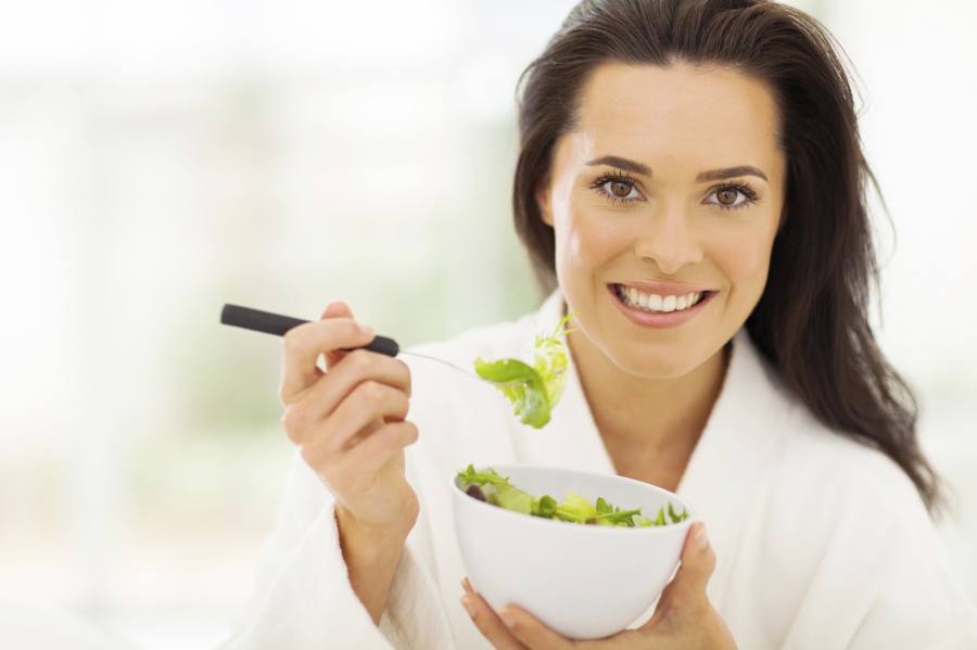 Top 5 alimente pe care trebuie să le consume femeile