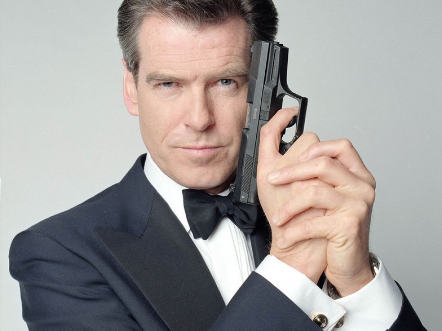 Pierce Brosnan are un preferat pentru preluarea rolului James Bond