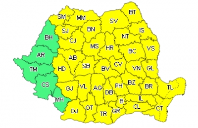 Galaţi: COD GALBEN de averse torenţiale, descărcări electrice, grindină şi vijelii