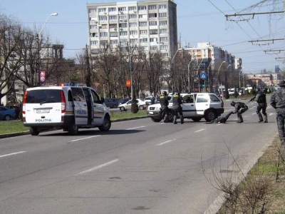 Terorişti şi focuri de armă pe Brăilei
