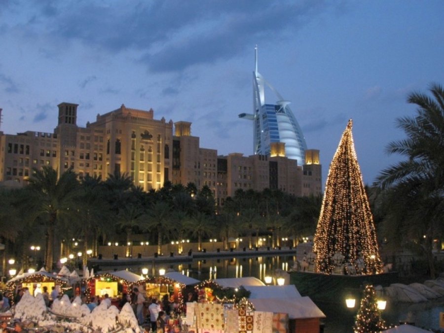 Havana şi Dubai, în top 5 al preferinţelor românilor care-şi petrec Crăciunul în străinătate