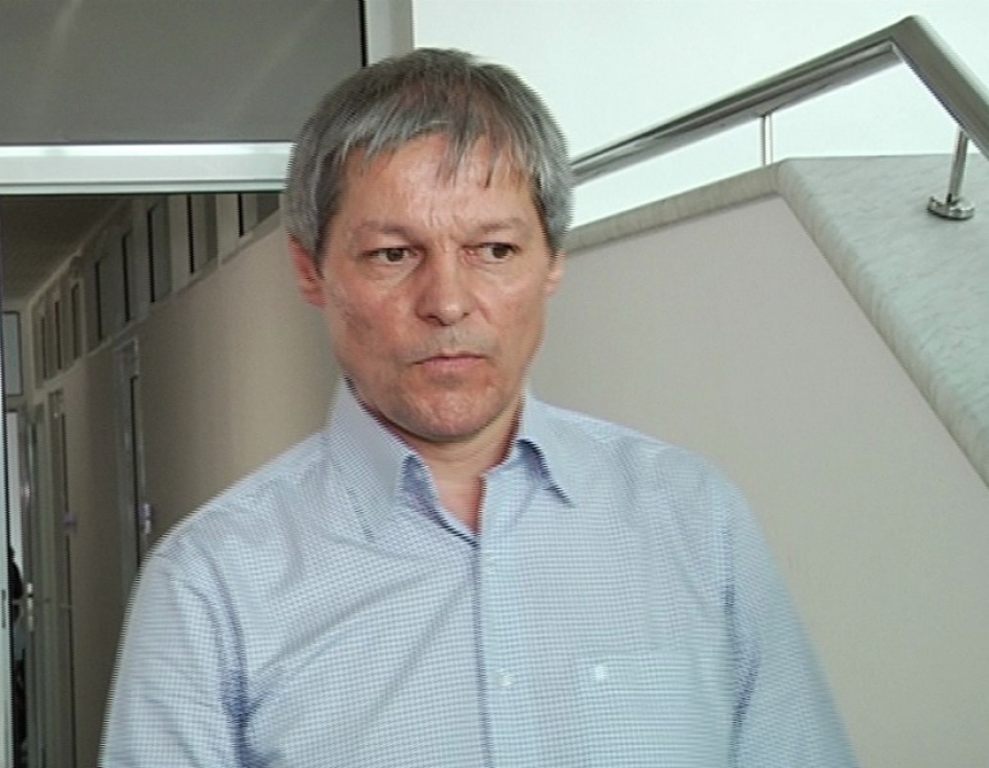 Dacian Cioloş vrea referendum pe tema anticorupţiei