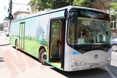 Autobuz electric pe străzile Galaţiului