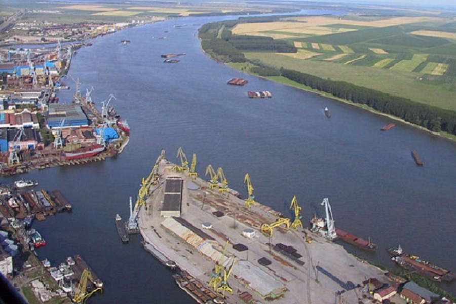 Comisia Europeană a aprobat un ajutor de 27,4 milioane de euro pentru platforma multimodală din portul Galaţi