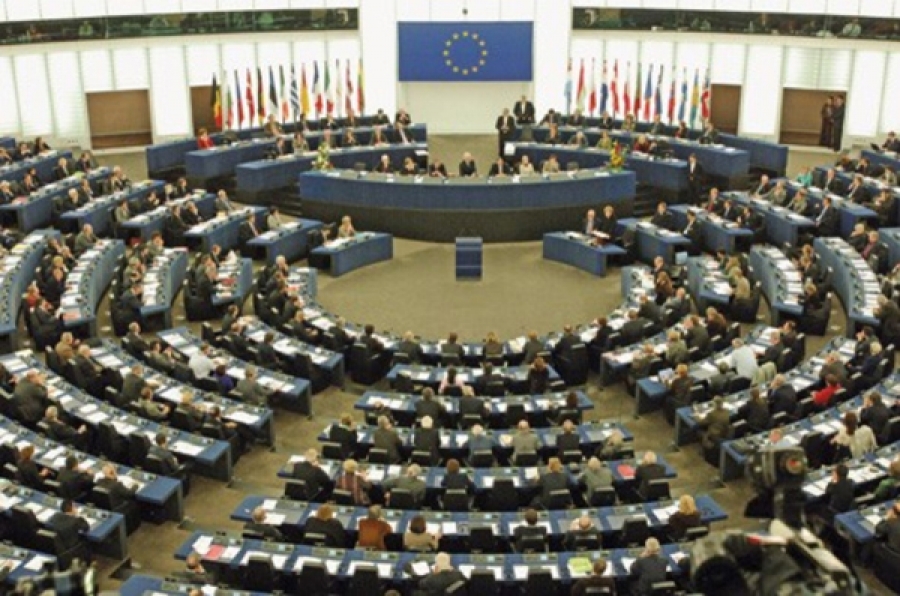 Românii, locul 1 în UE la cunoaşterea modului de funcţionare a Parlamentului European