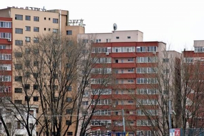 Apartamentele de la parter şi ultimul etaj, cele mai ieftine