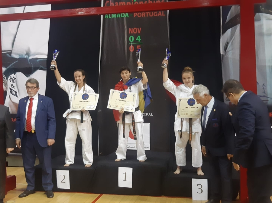 Karateka Crina Teodora Gheorghiu termină junioratul cu 23 medalii la Campionatul European