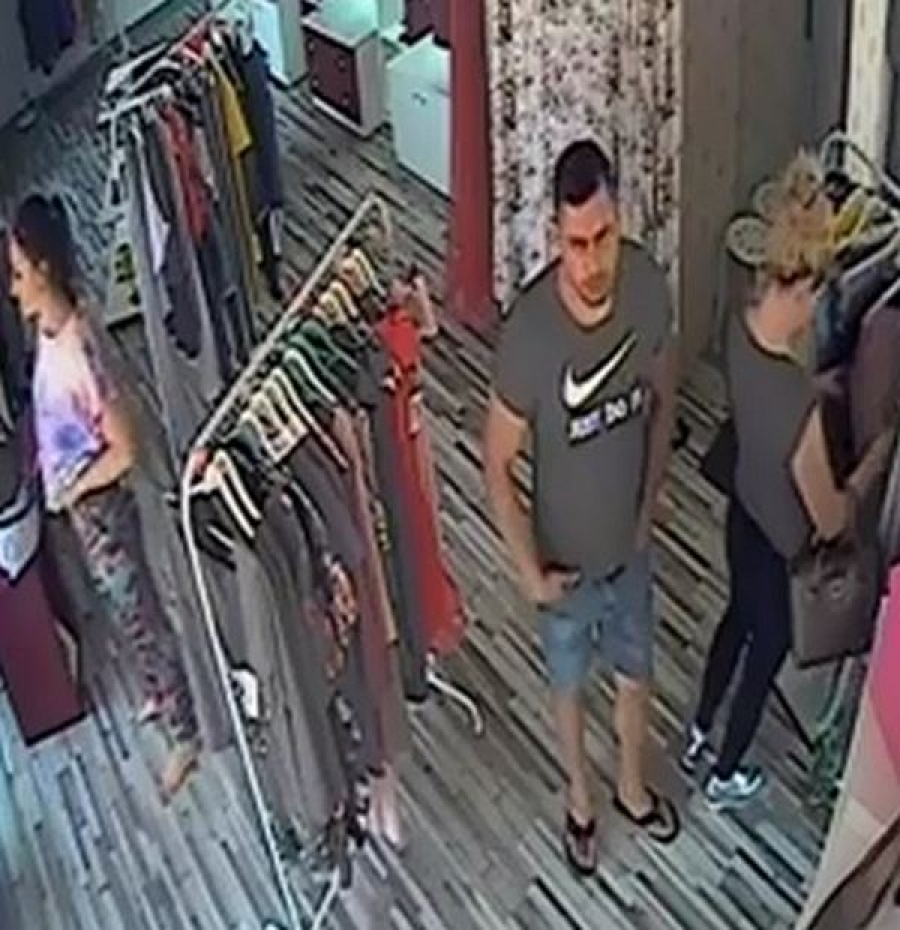 VIDEO: Hoţii în serie au băgat spaima în proprietarii magazinelor din Galaţi