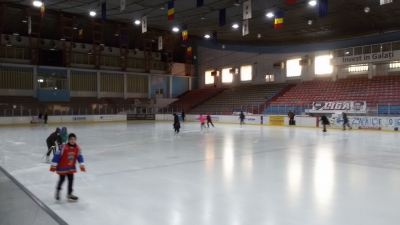 Intrare liberă de Valentine' s Day la Patinoar