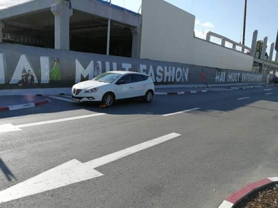 Scandal în parcare la mall